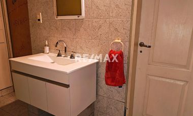 CASA EN VENTA EN CIPOLLETTI- B° PARQUE 12 DE SEPT.