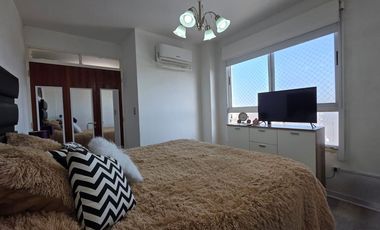 Depart. Triplex-4 Amb, c/coch. 105m2, Lanús Oeste