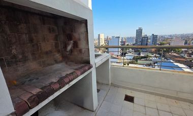 Depart. Triplex-4 Amb, c/coch. 105m2, Lanús Oeste