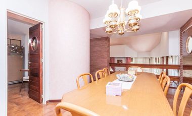 VENTA CASA DE 5 AMBIENTES EN COUNTRY EL PARAISO