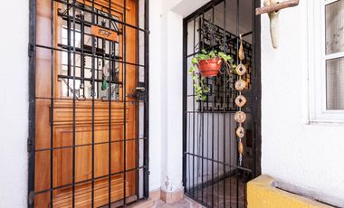 Casa 4 amb con jardín y quincho - Deheza 3700