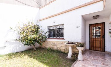 Casa 4 amb con jardín y quincho - Deheza 3700