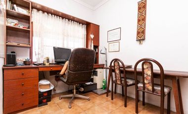 Casa 4 amb con jardín y quincho - Deheza 3700