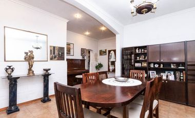 Casa 4 amb con jardín y quincho - Deheza 3700