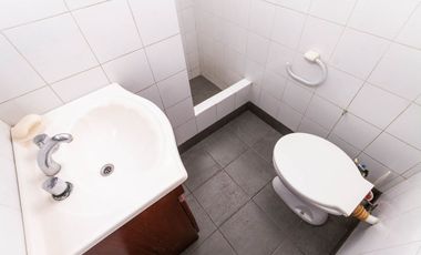 Casa 4 amb con jardín y quincho - Deheza 3700