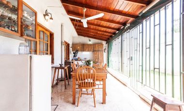 Casa 4 amb con jardín y quincho - Deheza 3700