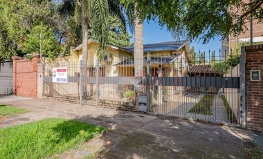 Casa 3 ambientes - Apto Credito - Venta/Permuta