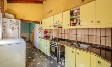 Casa 3 ambientes - Apto Credito - Venta/Permuta