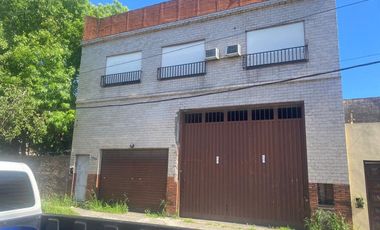 GALPON + DEPARTAMENTO. GRAN LOTE. R. ESCALADA