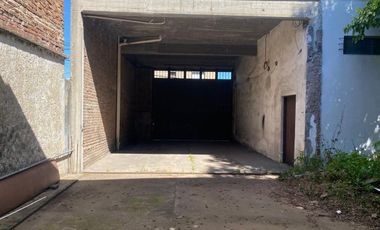 GALPON + DEPARTAMENTO. GRAN LOTE. R. ESCALADA