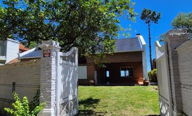 LA CASA DE TU SUEÑOS EN VENTA HERMOSA CON SALIDA AL RÍO PARANÁ