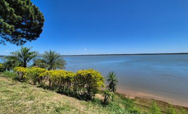 LA CASA DE TU SUEÑOS EN VENTA HERMOSA CON SALIDA AL RÍO PARANÁ