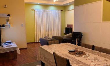 CASA EN VENTA EN PEHUAJO CON GARAGE Y QUINCHO