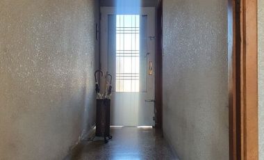 VENTA CASA EN BLOCK MUNRO VTE LOPEZ COCHERA