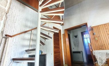 VENTA CASA EN BLOCK MUNRO VTE LOPEZ COCHERA