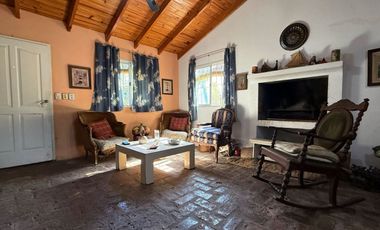 OPORTUNIDAD CASA QUINTA EN VENTA C/ TERRENO 1865M2