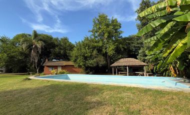 OPORTUNIDAD CASA QUINTA EN VENTA C/ TERRENO 1865M2