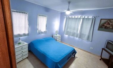 VENTA CASA 4 AMBIENTES  VISTA AL MAR -MAR DEL SUD