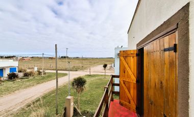 VENTA CASA 4 AMBIENTES  VISTA AL MAR -MAR DEL SUD