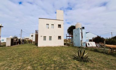 VENTA CASA 4 AMBIENTES  VISTA AL MAR -MAR DEL SUD