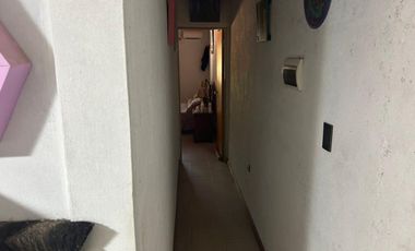 CASA 3 DORMITORIOS CON COCHERA,PATIO, TALLERES SUD