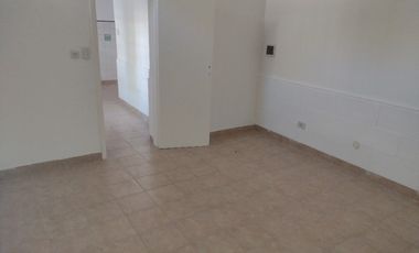 Casa en alquiler en Burzaco Este