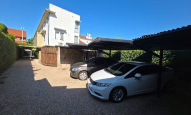 VENTA TRIPLEX. 3 AMB. COCH. QUINCHO. OLIVOS