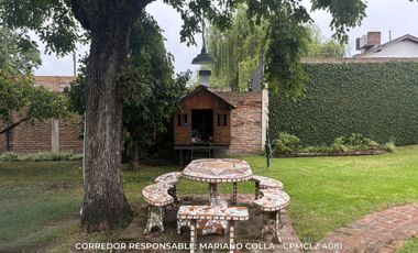 Chalet de 3 ambientes 1.242 M² en venta con cochera en Luis Guillón