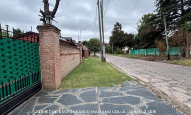 Chalet de 3 ambientes 1.242 M² en venta con cochera en Luis Guillón