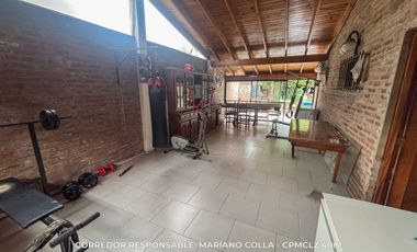 Chalet de 3 ambientes 1.242 M² en venta con cochera en Luis Guillón