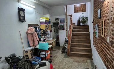 Casa PH en venta en Ramos Mejia Sur