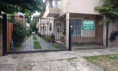 Duplex en alquiler en Ezpeleta Este