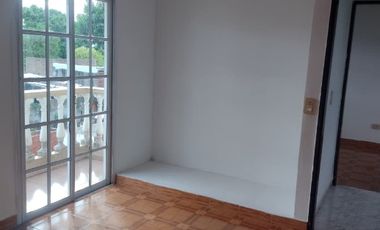 Duplex en alquiler en Ezpeleta Este
