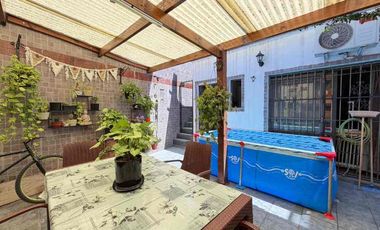 Casa PH en venta en Remedios de Escalada Oeste