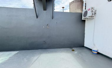 Casa PH en venta en Remedios de Escalada Oeste