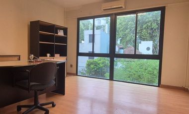 VENTA OFICINA CON DESPACHO OLIVOS