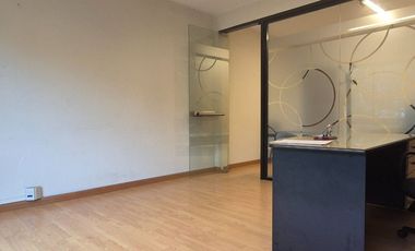 VENTA OFICINA CON DESPACHO OLIVOS