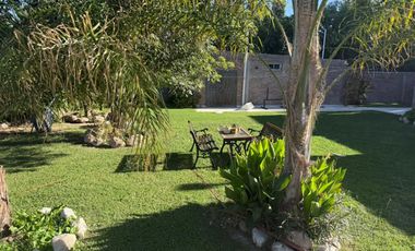 CASA DE 3 DORMITORIOS. CON PILETA. CHIMBAS