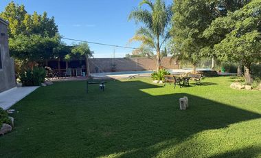 CASA DE 3 DORMITORIOS. CON PILETA. CHIMBAS