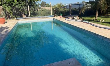 CASA DE 3 DORMITORIOS. CON PILETA. CHIMBAS