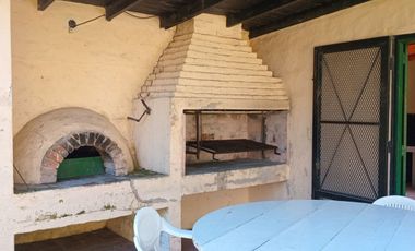 Venta CASA QUINTA Garín 1890 M² pileta y quincho
