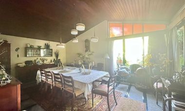 Casa en Venta en Brown Nte con Avenida El Bosque