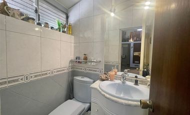 Casa en Venta en Brown Nte con Avenida El Bosque
