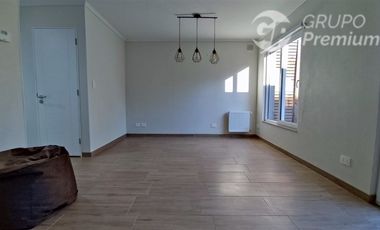 Casa en Arriendo en Condominio San Sebastian