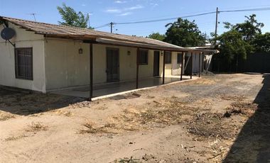 Local Comercial en Arriendo en Local, Casa comercial excelente distribucion, Centro de Talagante