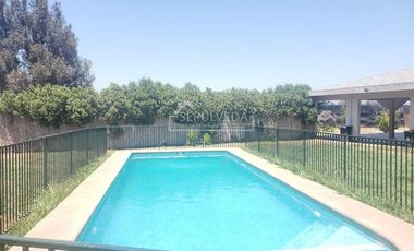 Parcela en Arriendo en Camino Santa Laura