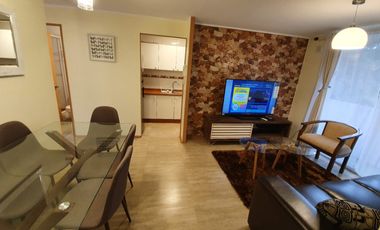 Depto 3d+1b Con Patio, Amoblado Y Estacionamiento.