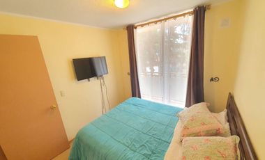 Depto 3d+1b Con Patio, Amoblado Y Estacionamiento.