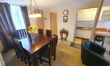 Depto 3d+1b Con Patio, Amoblado Y Estacionamiento.