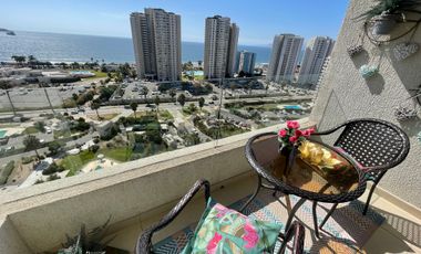 SE ARRIENDA HERMOSO MARZO A DICIEMBRE VISTA AL MAR